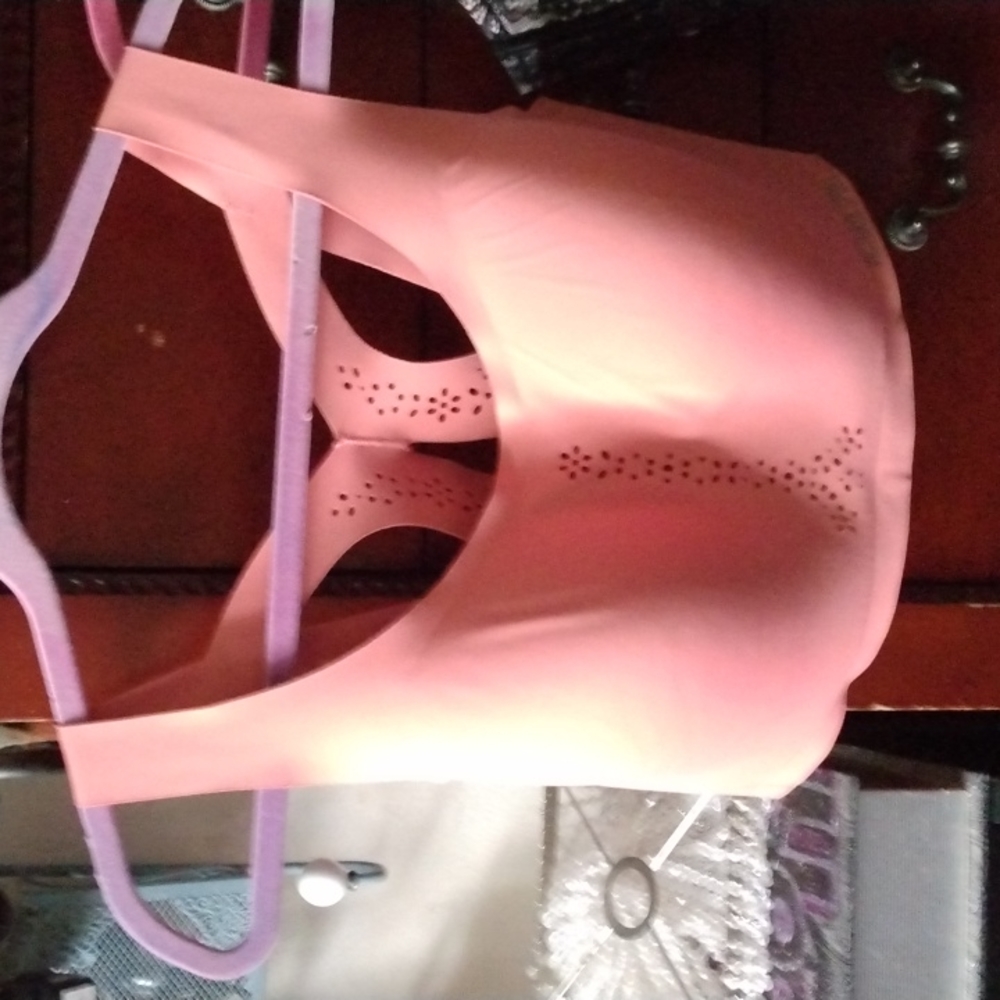 Victoria's secret sports bra 38DDD